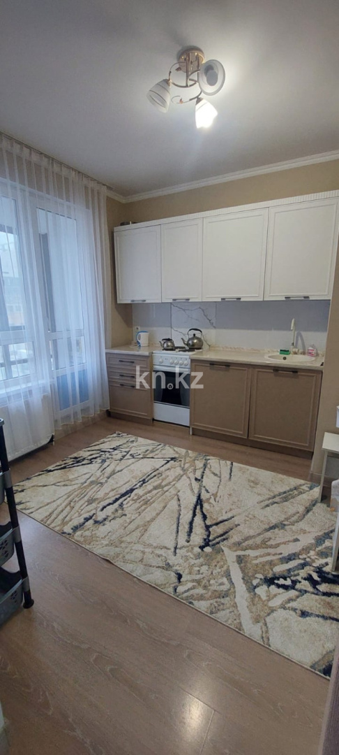 Аренда 1-комнатной квартиры, 35 м² в Астане