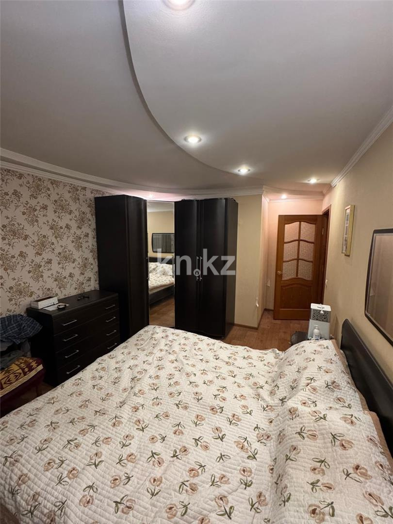 Продажа 4-комнатной квартиры, 93 м² в Караганде - фото 11