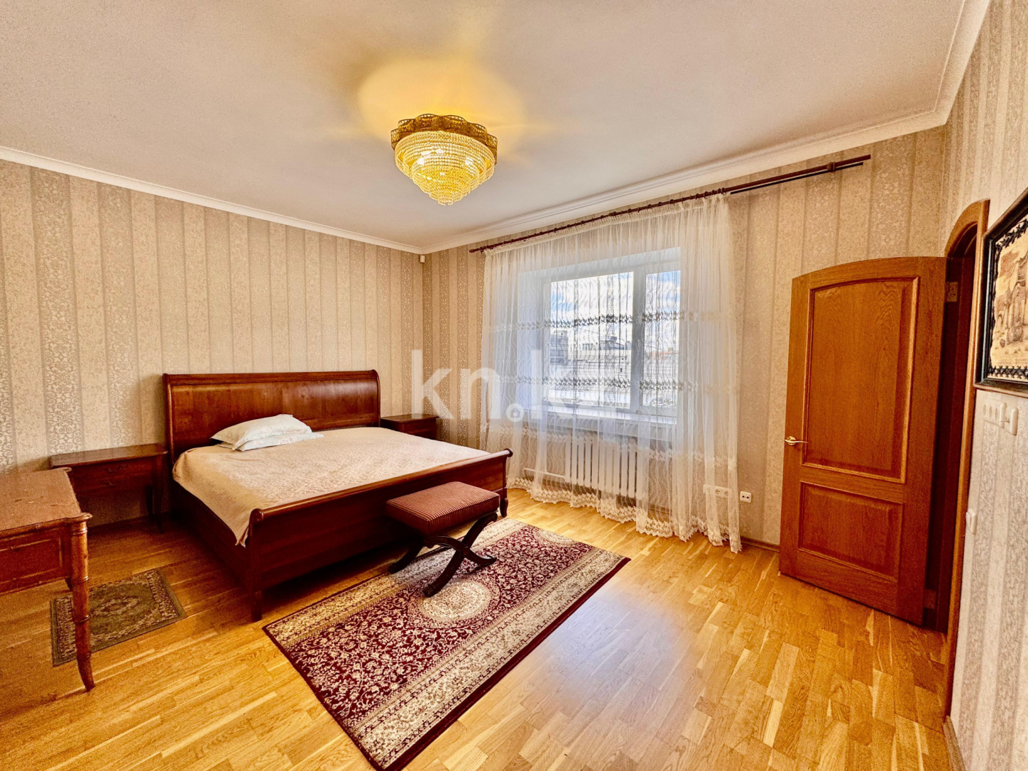 Продажа 6-комнатной квартиры, 383 м², Иманбаева, дом  12/1 в Астане - фото 15