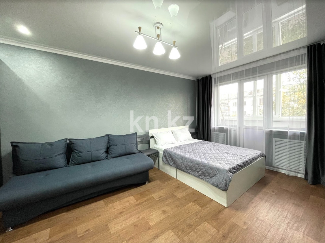 Аренда 1-комнатной квартиры посуточно, 1 м², Мира, дом  130 в Петропавловске