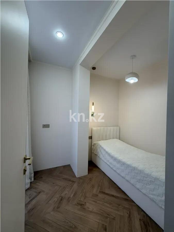 Продажа 2-комнатной квартиры, 35.7 м² в Алматы - фото 2