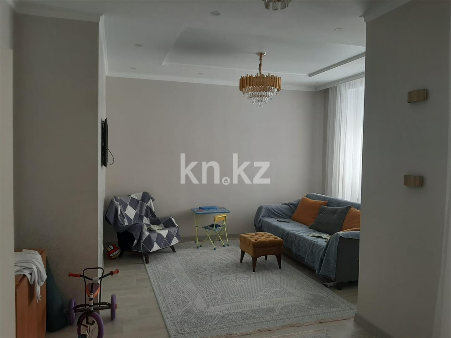 Продажа 4-комнатной квартиры, 117 м², пр. Строителей, дом  33/4 в Караганде - фото 2