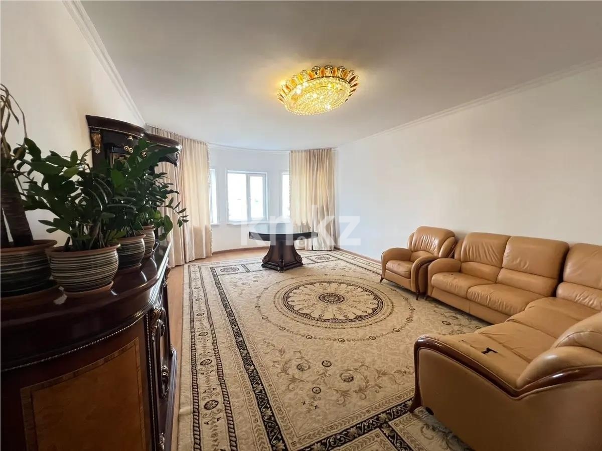 Продажа 3-комнатной квартиры, 125 м² в Астане