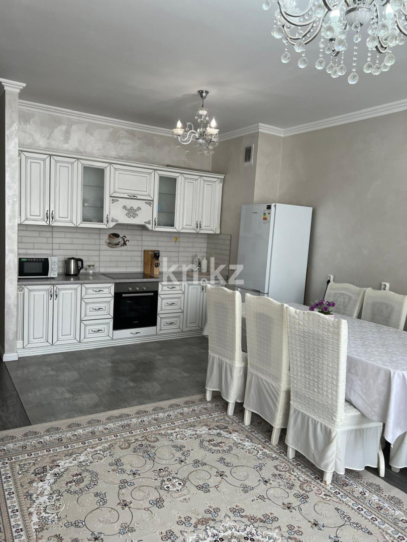 Аренда 3-комнатной квартиры посуточно, 3073 м², ул. Навои, дом  208/6 - ул. Торайгырова в Алматы - фото 4