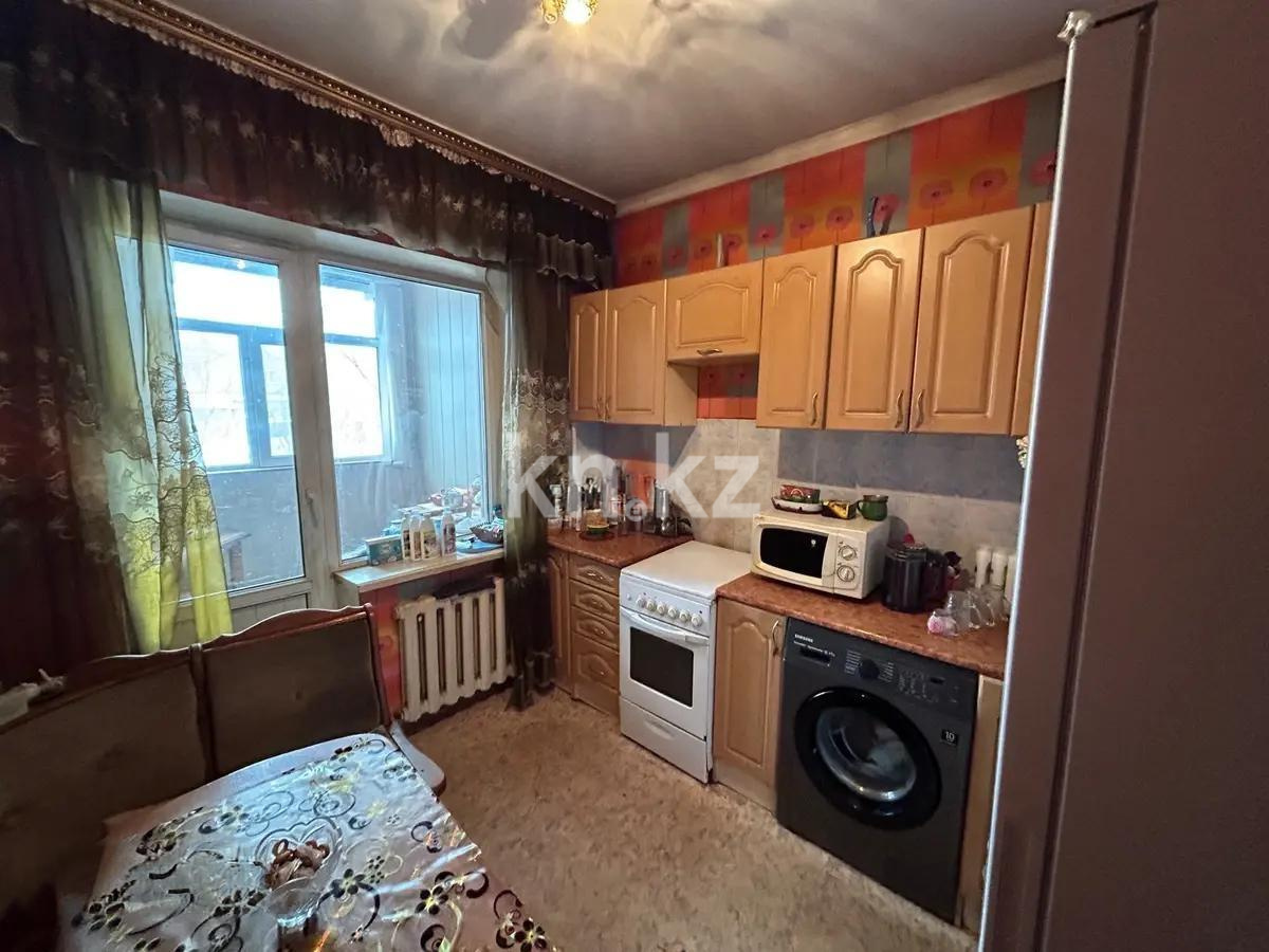 Продажа 3-комнатной квартиры, 69 м², 94-й квартал, дом  1 в Темиртау - фото 3