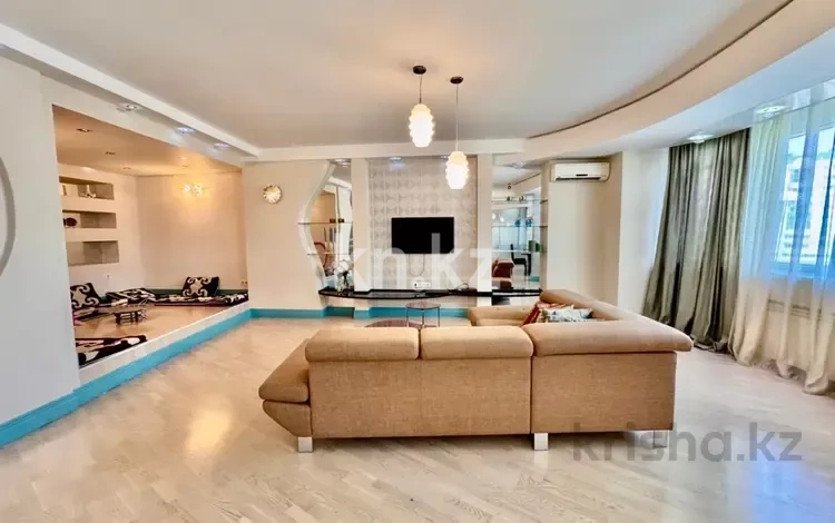 Продажа 4-комнатной квартиры, 190 м² в Астане