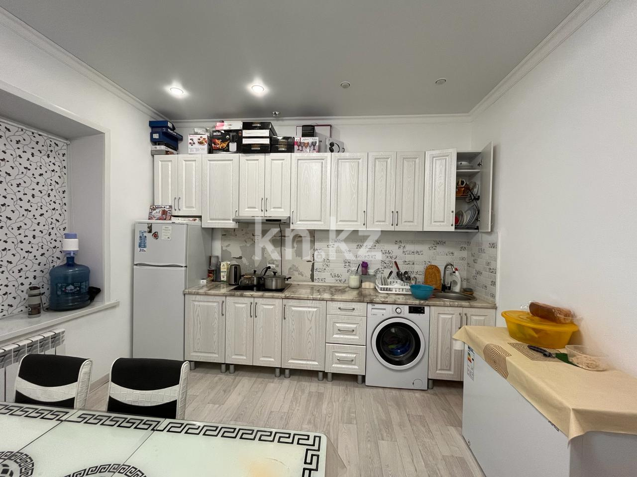 Продажа 3-комнатной квартиры, 63 м², ул. Кулкыбаева, дом  13 в Караганде - фото 7