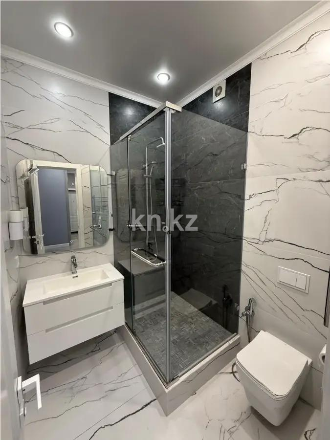 Продажа 3-комнатной квартиры, 70 м², ул. Акмешит, дом  13/1 в Астане - фото 4