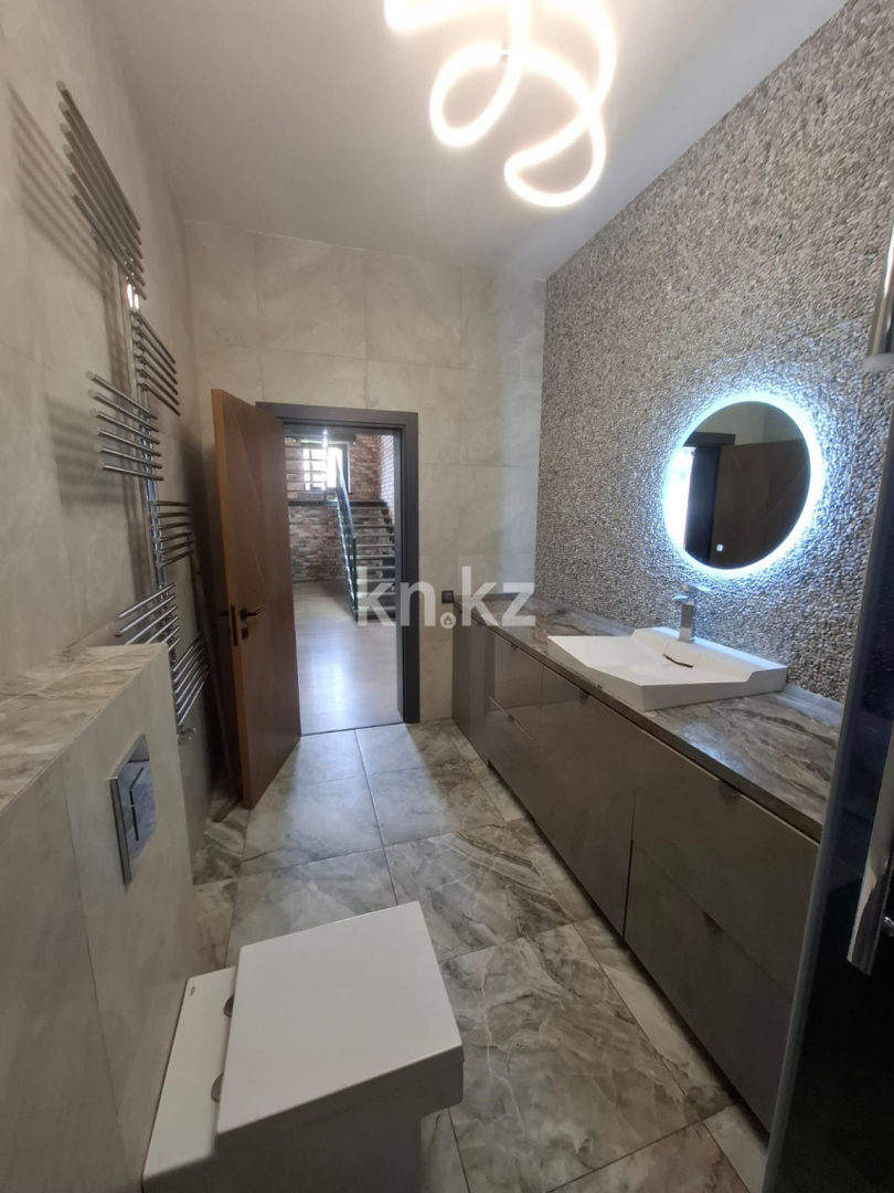 Продажа 5-комнатного дома, 212 м² в Алматы - фото 39