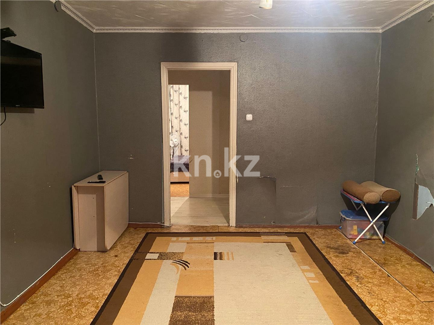 Продажа 3-комнатной квартиры, 62 м², мкр. Восток-3, дом  18 в Караганде - фото 2