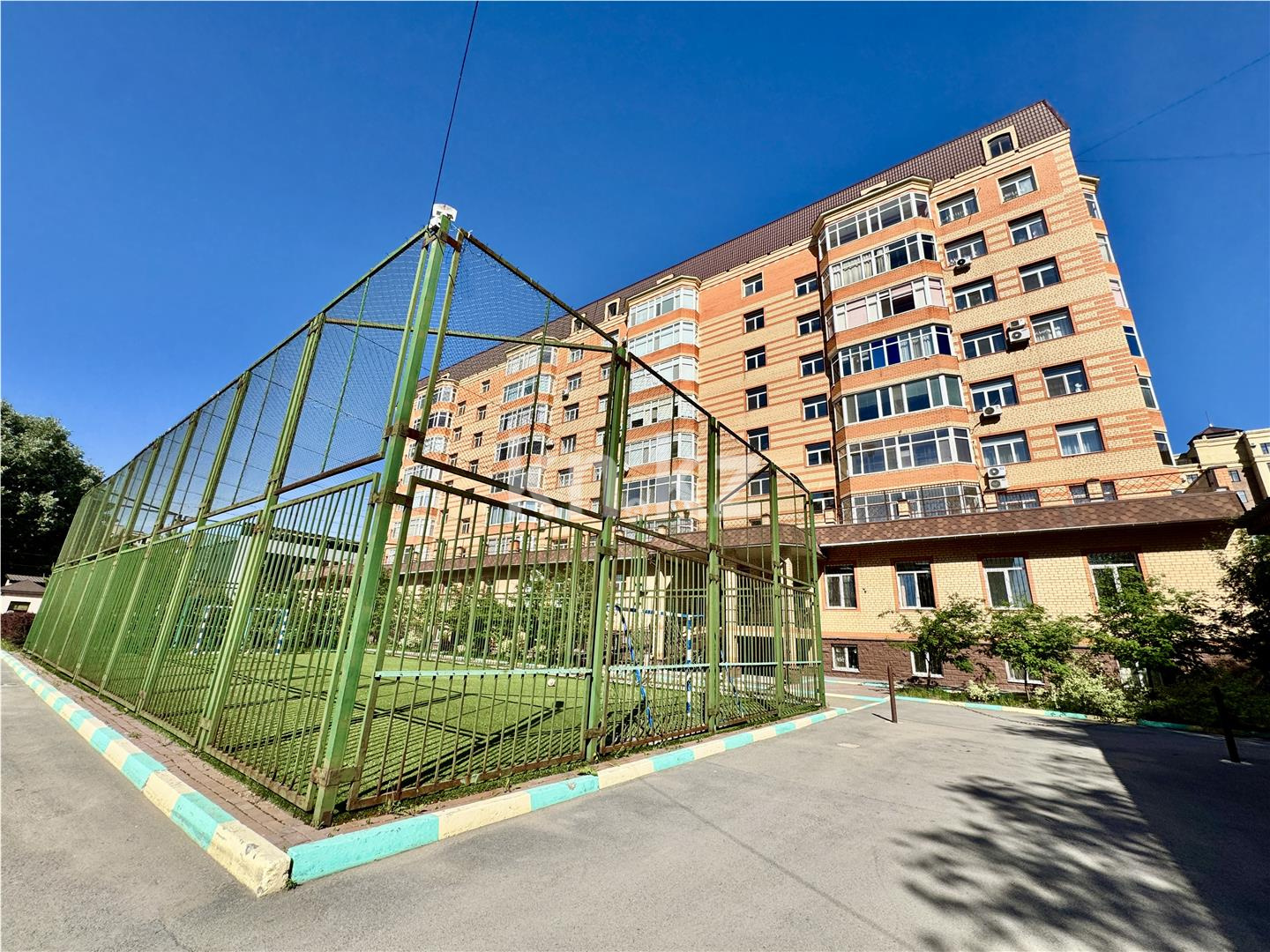 Продажа 3-комнатной квартиры, 160 м², ул. Аманжолова, дом  41 в Караганде - фото 52