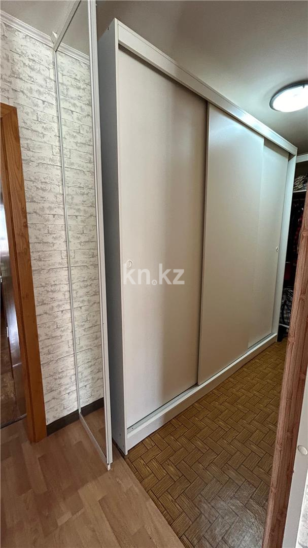 Продажа 4-комнатной квартиры, 137 м², ул. Алиханова в Караганде - фото 21