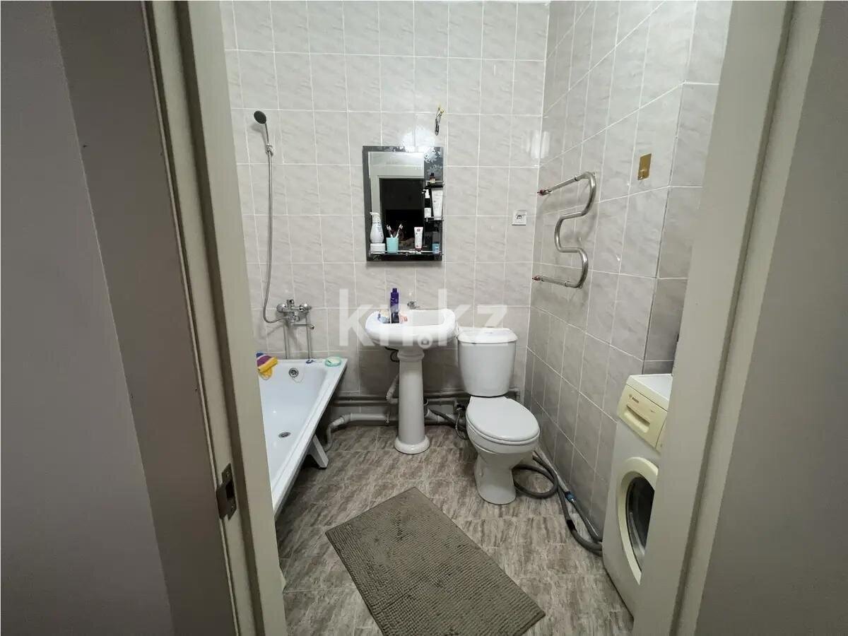 Продажа 1-комнатной квартиры, 46.5 м² в Алматы - фото 3