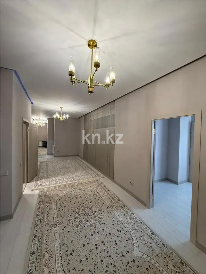 Продажа 4-комнатной квартиры, 182.5 м² в Астане - фото 6