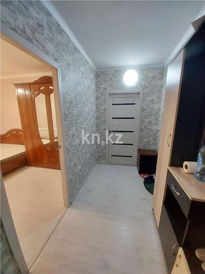 Продажа 2-комнатной квартиры, 52 м², мкр-н Шахтерский, дом  115 в Караганде - фото 12