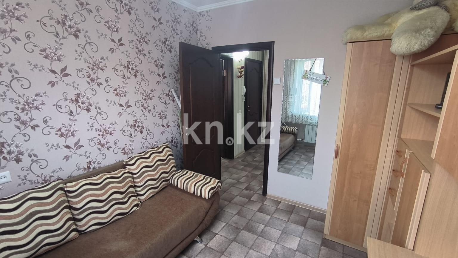 Продажа 4-комнатной квартиры, 76 м², мкр-н Гульдер-1 в Караганде - фото 9