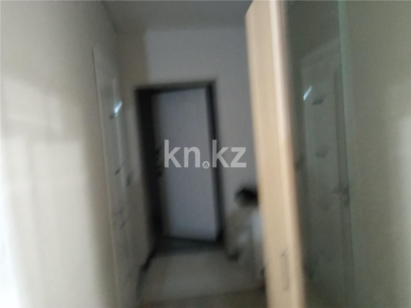 Продажа 1-комнатной квартиры, 33 м², пр. Аль-Фараби в Астане - фото 2