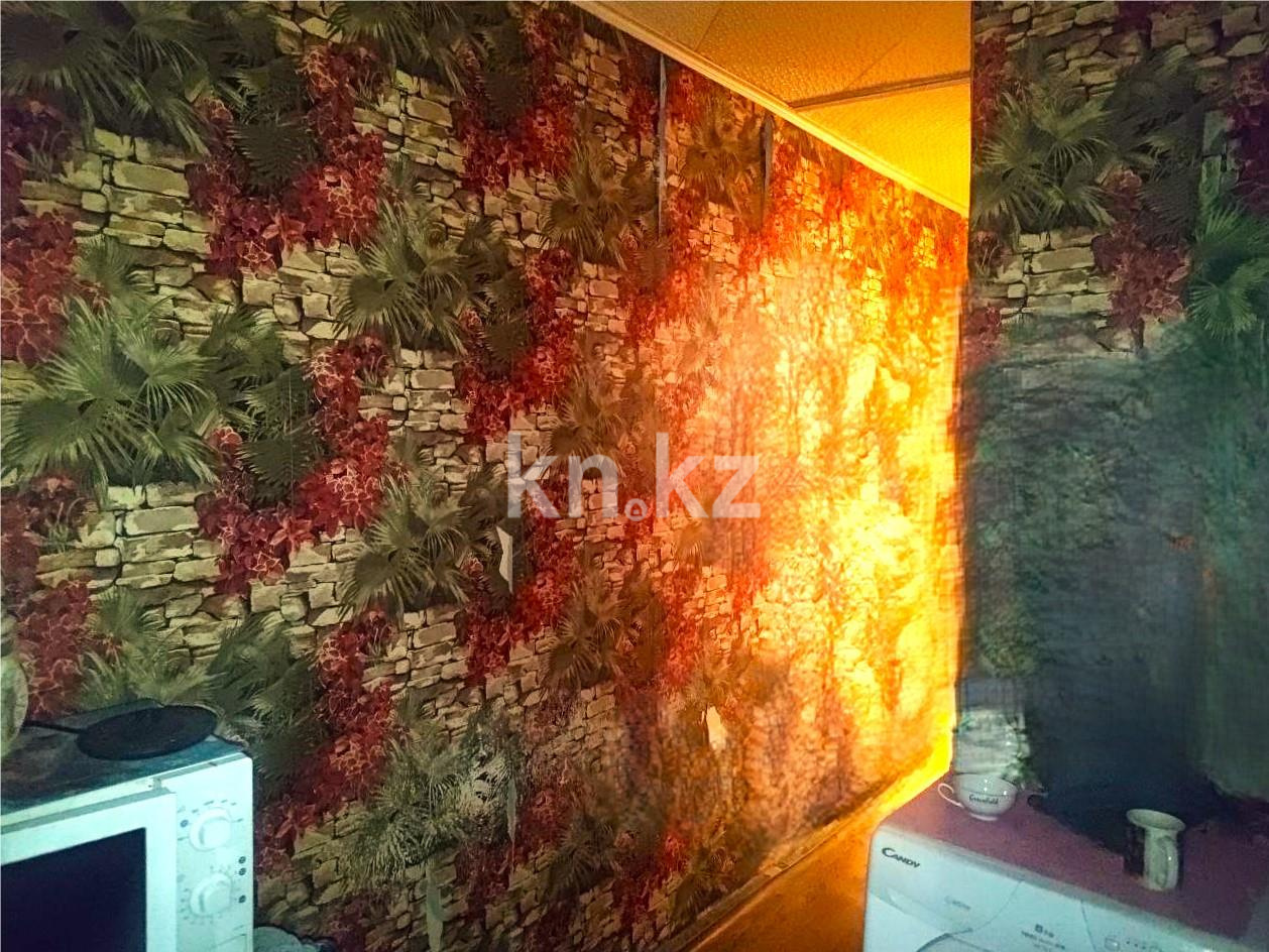 Продажа 2-комнатной квартиры, 43 м², мкр-н 18, дом  18 в Караганде - фото 6