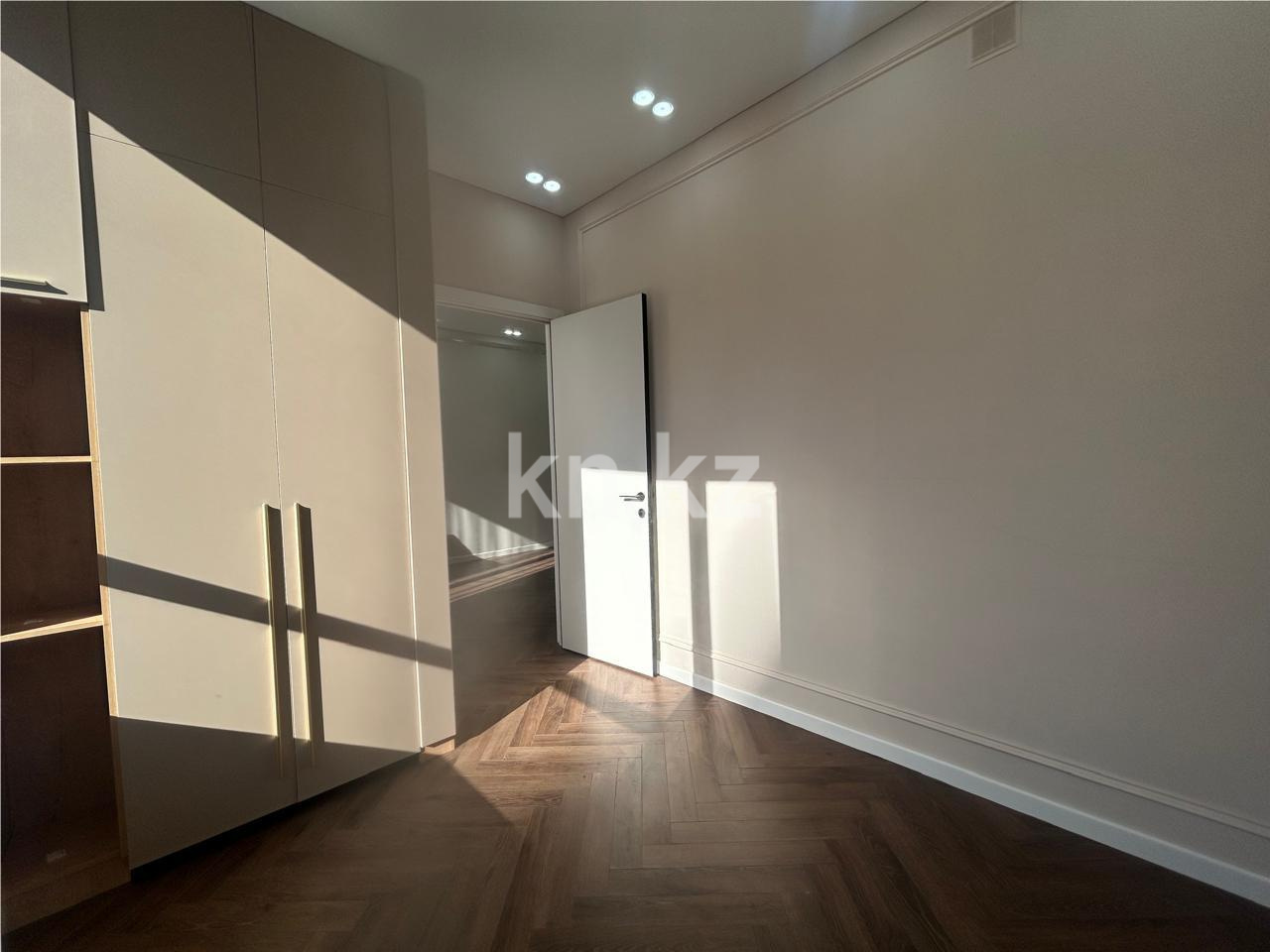 Продажа 2-комнатной квартиры, 44.3 м², ул. Е-36 в Астане - фото 4