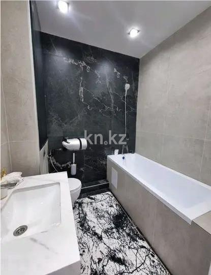 Продажа 4-комнатной квартиры, 127 м², пр. Абая, дом  165/1 в Алматы - фото 6