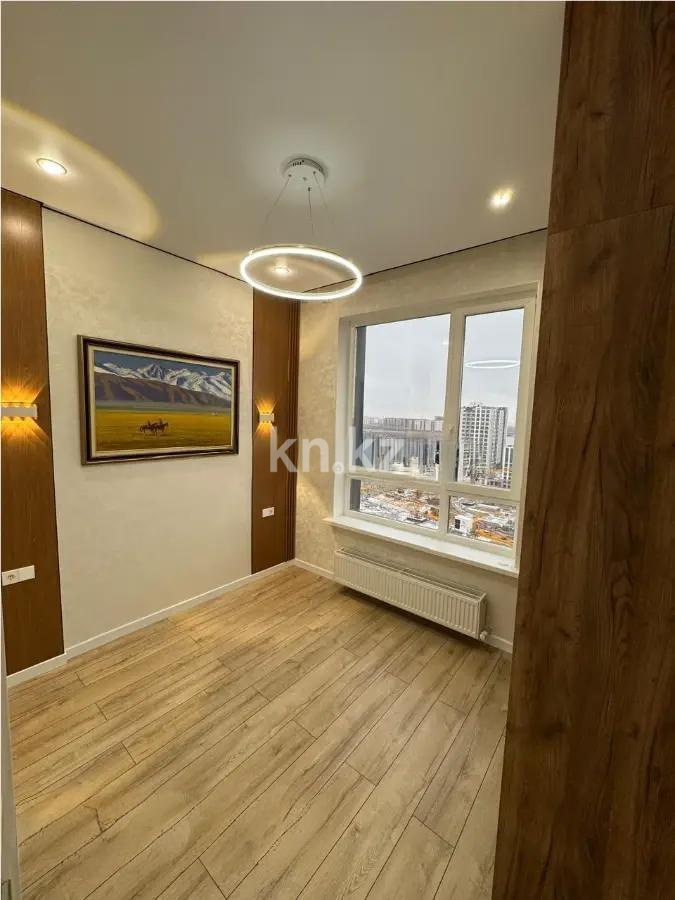 Продажа 2-комнатной квартиры, 39.3 м², ул. Е-882, дом  15 в Астане