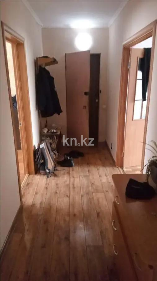 Продажа 3-комнатной квартиры, 70 м², мкр. Гульдер-1, дом  4 в Караганде - фото 6