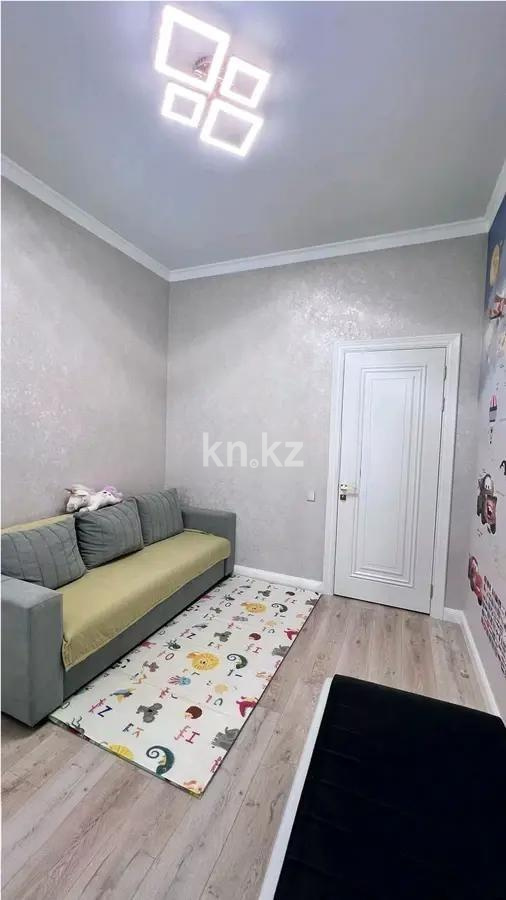 Продажа 4-комнатной квартиры, 137.4 м², ул. Акмешит, дом  19/1 в Астане - фото 2