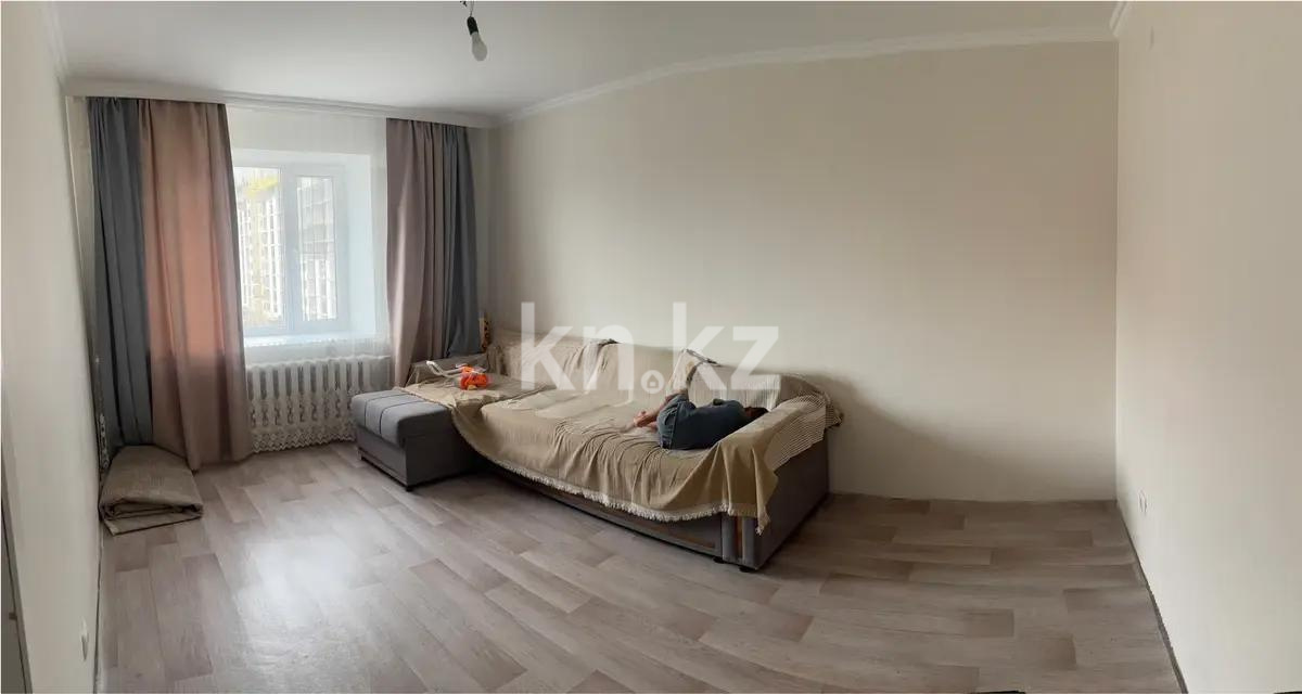 Продажа 3-комнатной квартиры, 76 м², ул. Азербаева, дом  4/1 в Астане