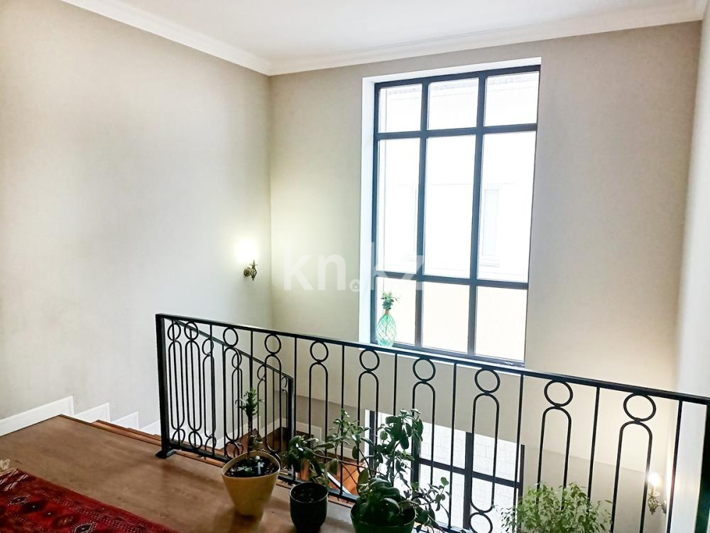 Продажа 9-комнатного дома, 460 м², ул. Игишева в Алматы - фото 14
