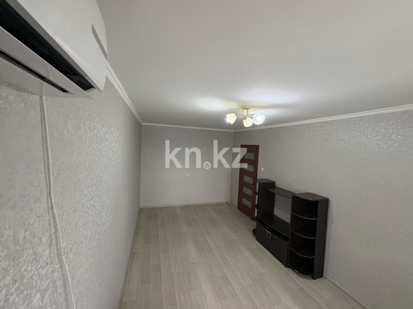 Продажа 2-комнатной квартиры, 47.9 м² в Уральске - фото 2