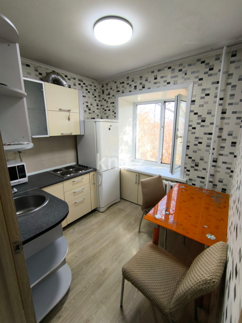 Продажа 1-комнатной квартиры, 30 м², ул. Ермекова, дом  18 в Караганде - фото 6