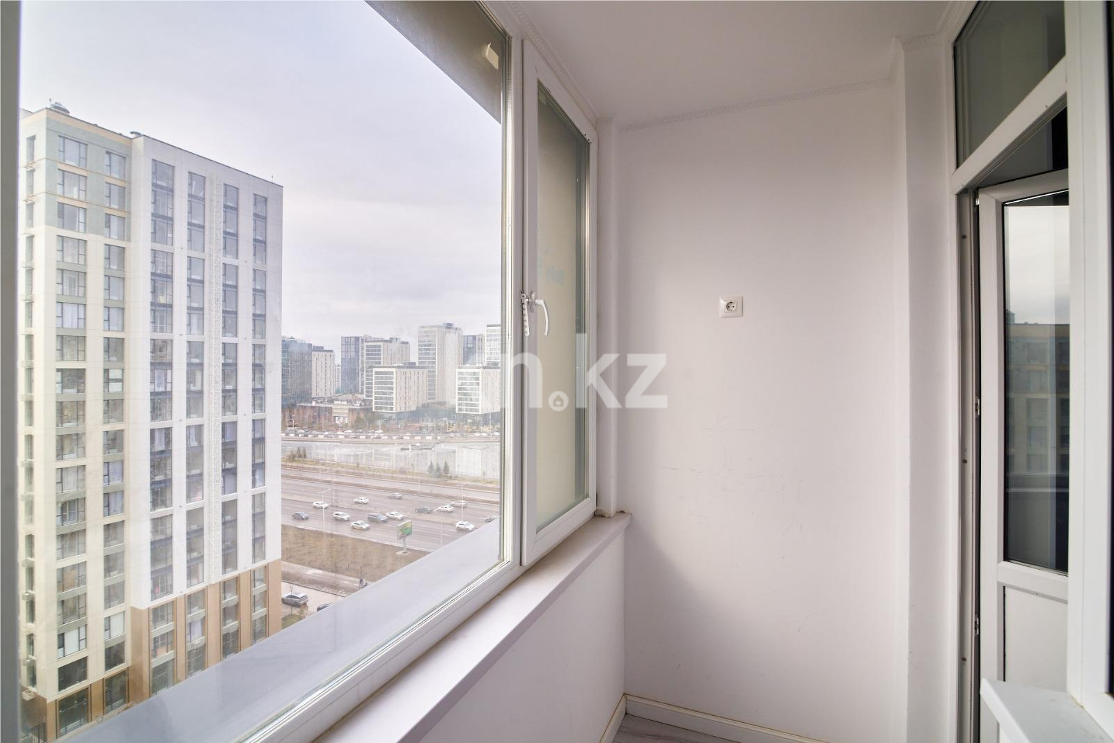 Продажа 3-комнатной квартиры, 93 м², ул. Сыганак в Астане - фото 14