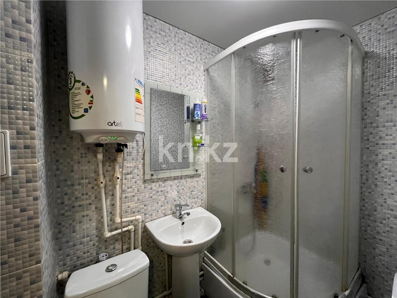 Продажа 2-комнатной квартиры, 51 м², пр. Республики, дом  16/2 в Караганде - фото 10