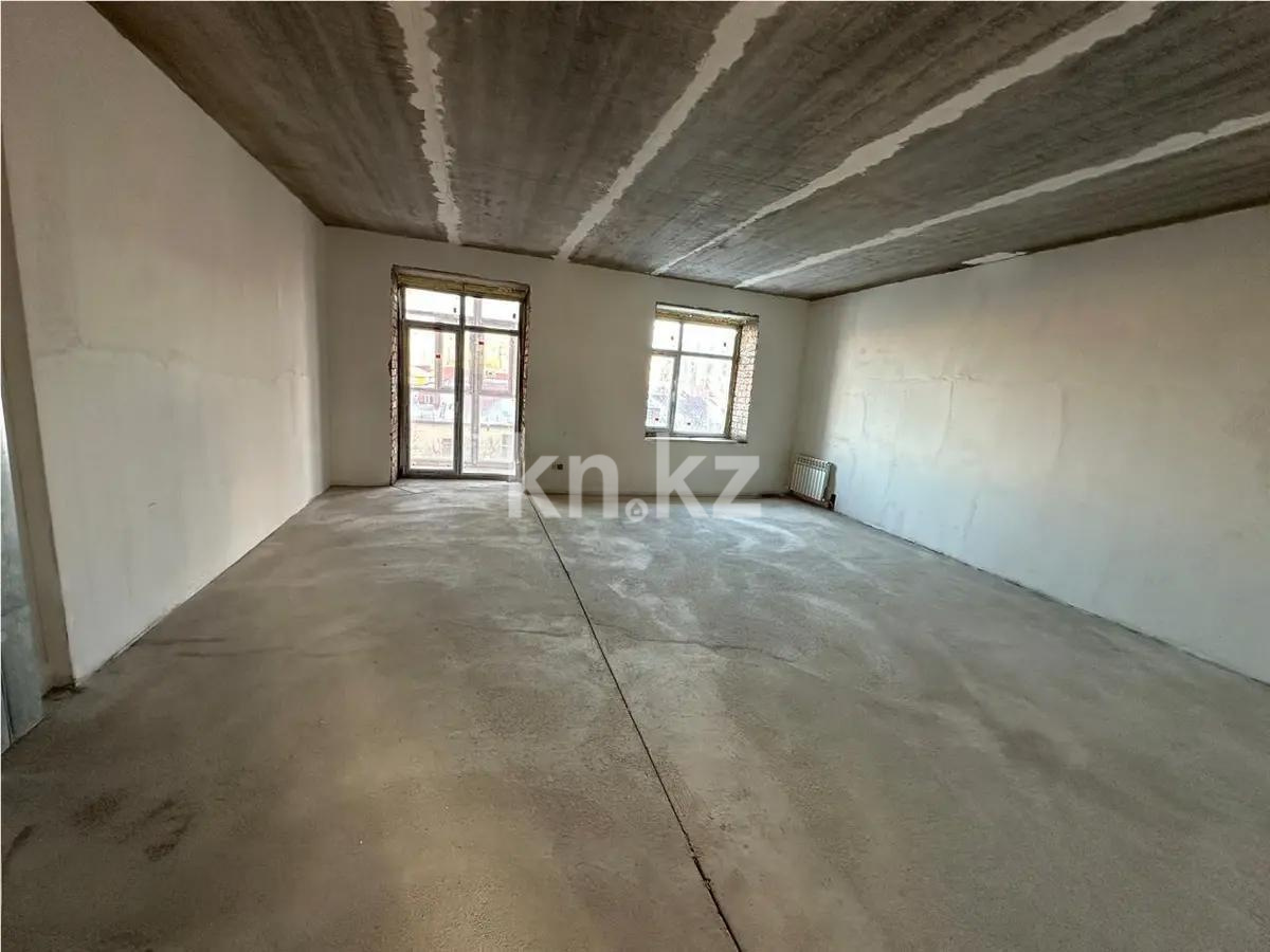 Продажа 3-комнатной квартиры, 112 м² в Караганде