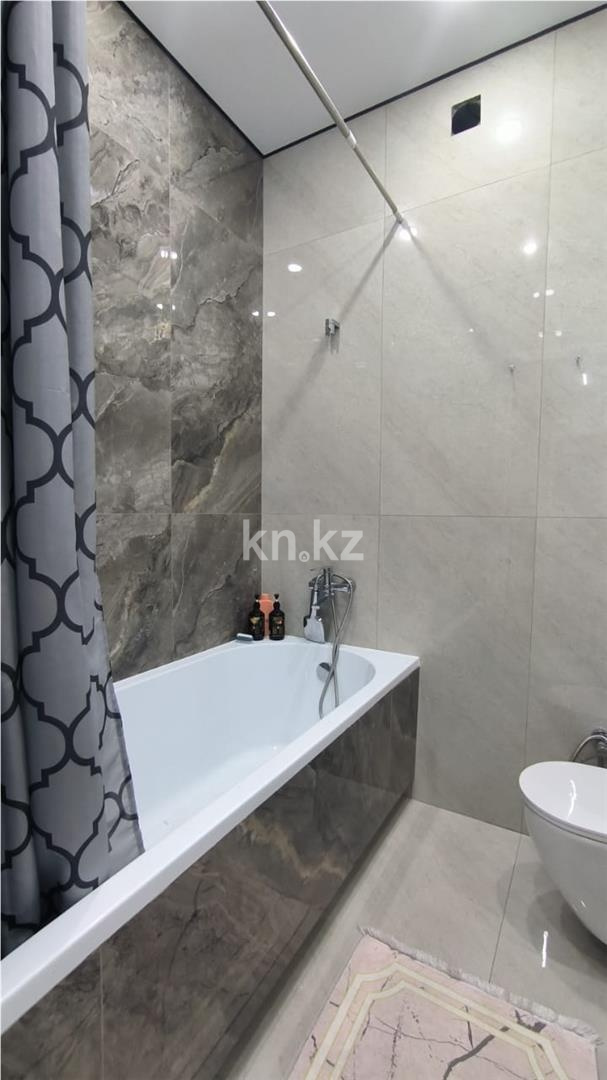 Продажа 4-комнатной квартиры, 118 м² в Караганде - фото 24