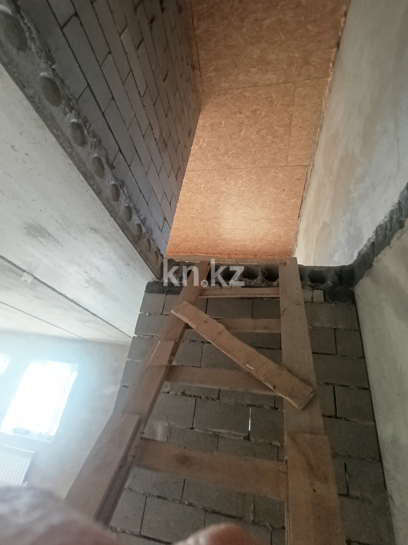 Продажа 4-комнатной квартиры, 120 м² в Караганде - фото 8