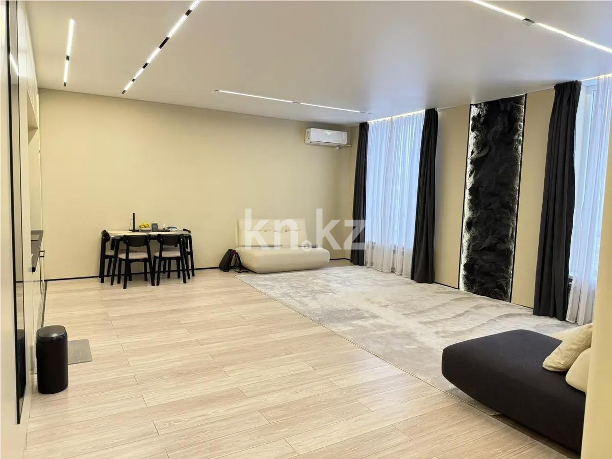 Продажа 2-комнатной квартиры, 71 м², ул. Си Синхая, дом  17 в Алматы - фото 2