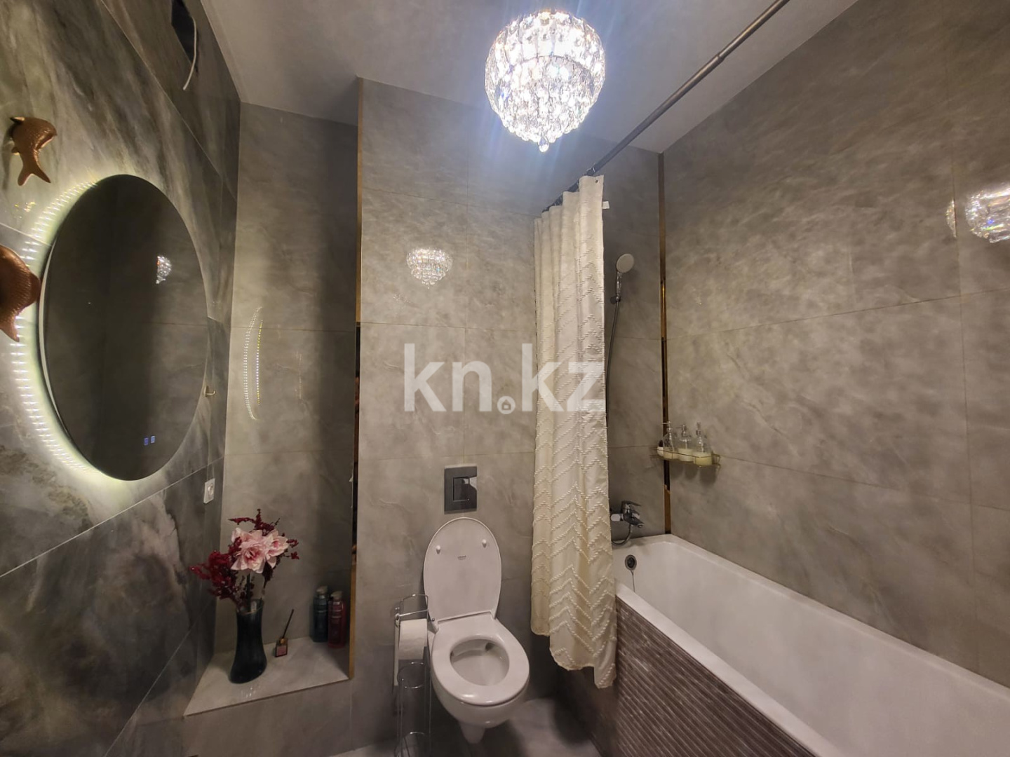 Продажа 2-комнатной квартиры, 50.2 м² в Алматы - фото 20