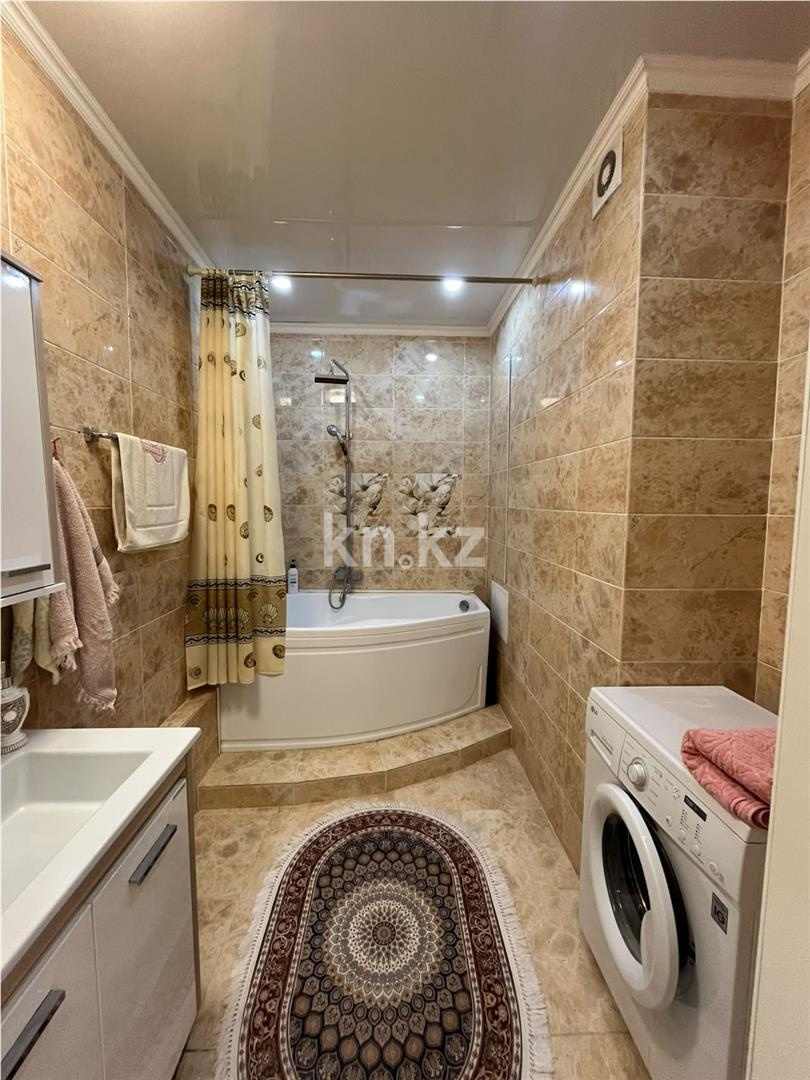 Продажа 2-комнатной квартиры, 72 м² в Караганде - фото 12