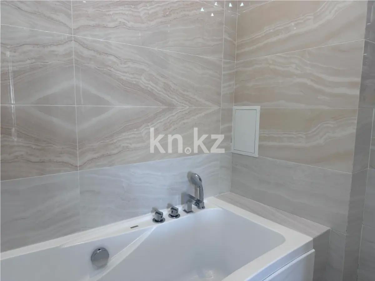 Продажа 4-комнатной квартиры, 172 м² в Алматы - фото 2