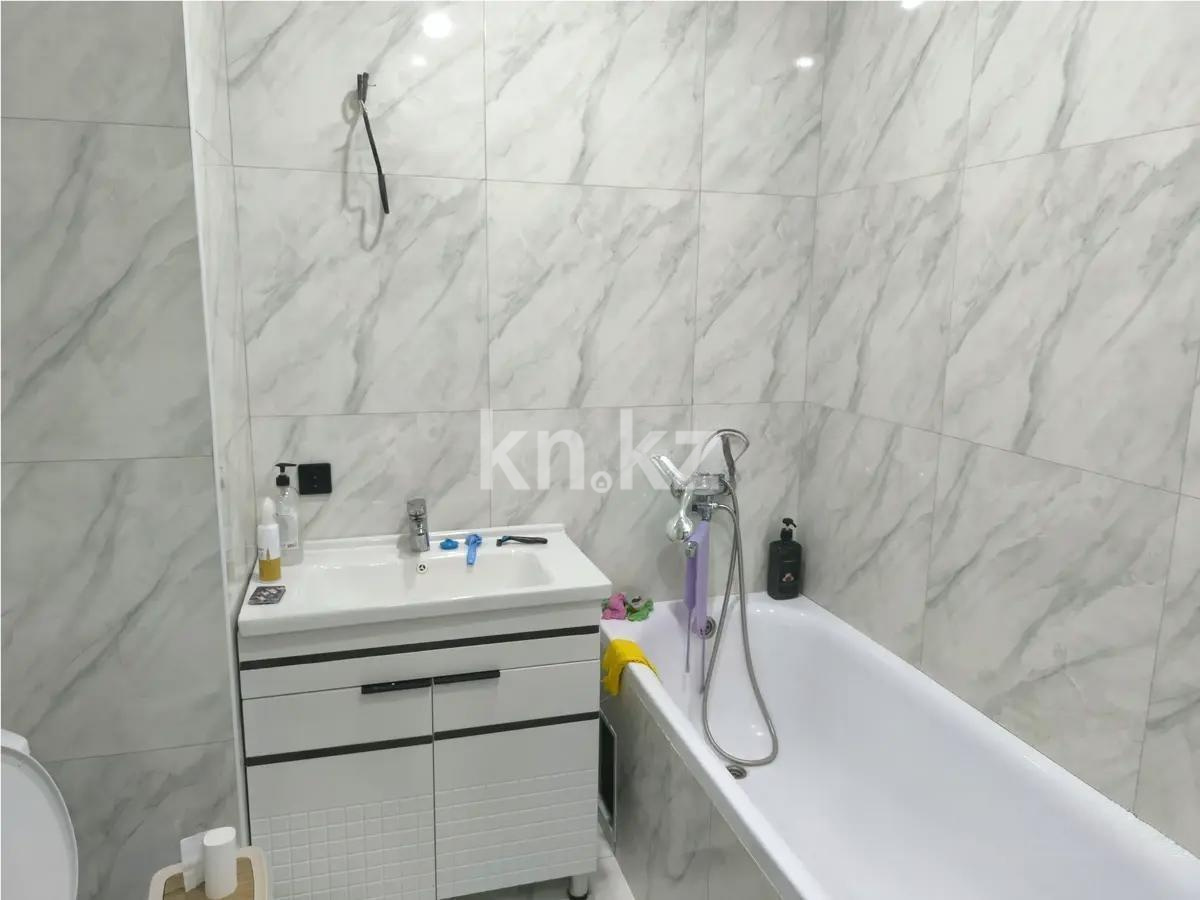 Продажа 2-комнатной квартиры, 62.6 м², ул. Жургенова, дом  19 в Астане - фото 4