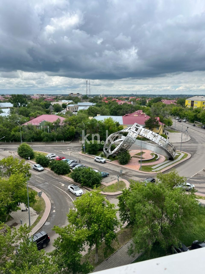 Продажа 3-комнатной квартиры, 90 м² в Караганде - фото 9