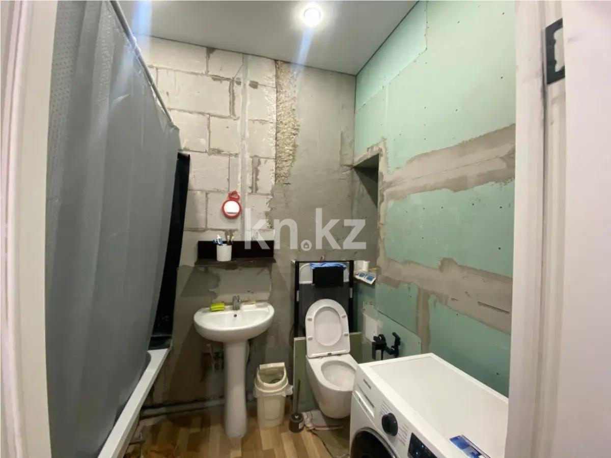 Продажа 2-комнатной квартиры, 63.6 м², ул. Нажимеденова, дом  20 в Астане - фото 4