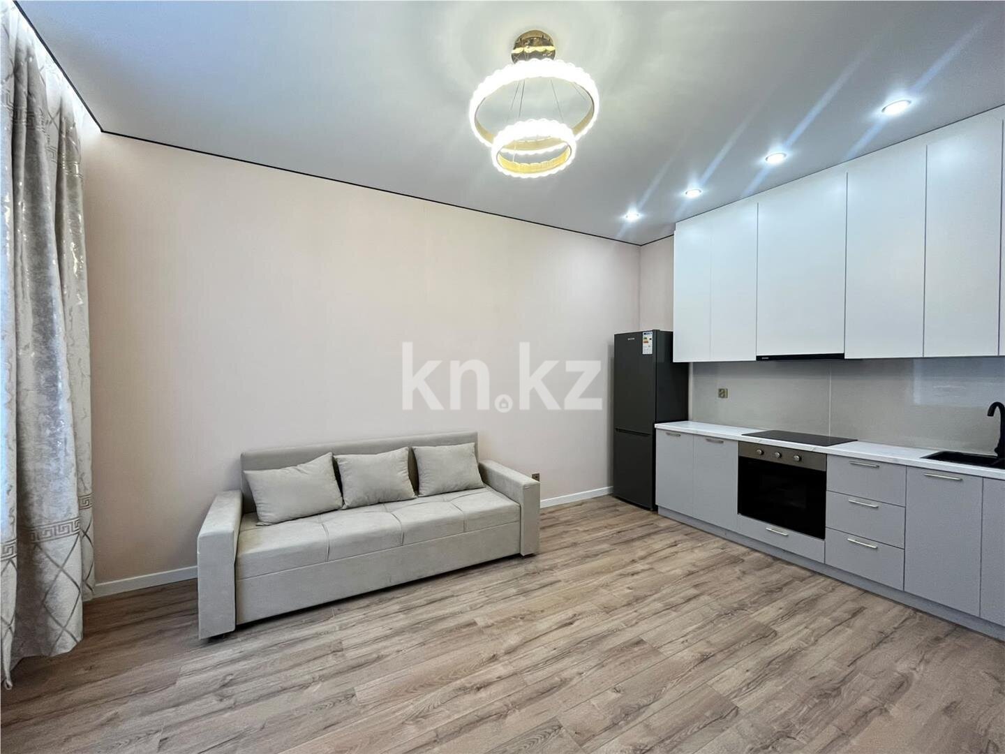 Продажа 2-комнатной квартиры, 35.8 м² в Астане