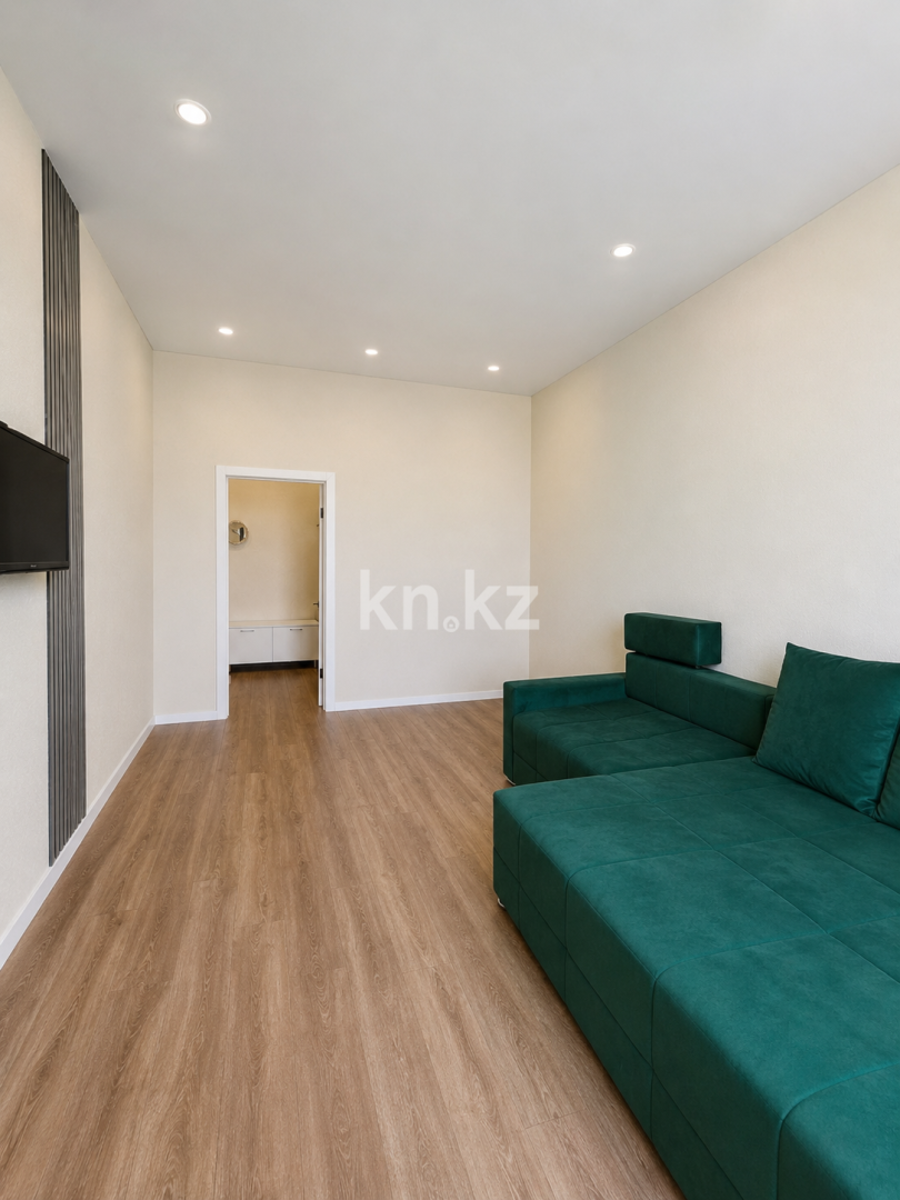 Продажа 1-комнатной квартиры, 38 м² в Караганде