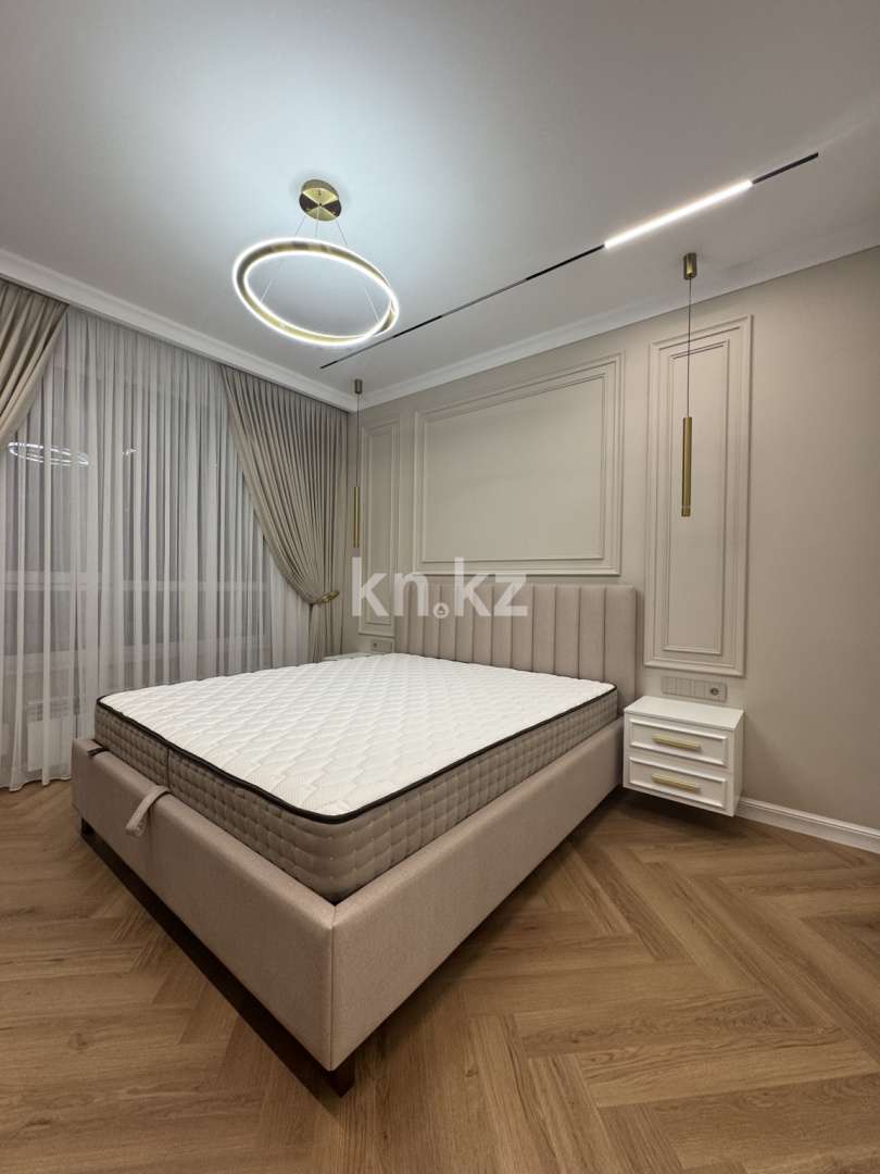 Продажа 3-комнатной квартиры, 115 м², ул. Утеген батыра, дом  11д в Алматы - фото 14