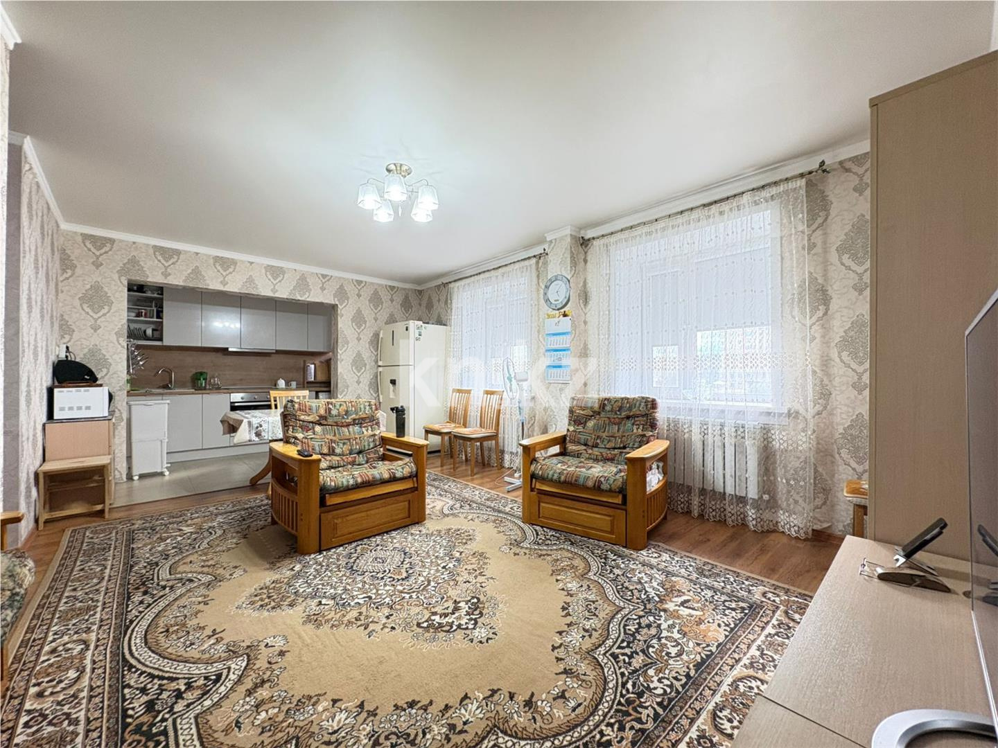 Продажа 4-комнатной квартиры, 88.2 м² в Астане - фото 4