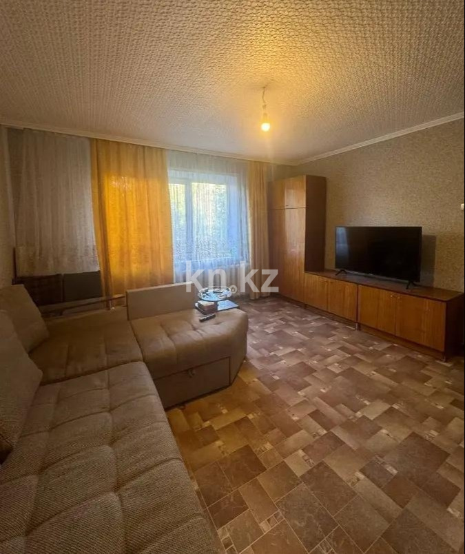 Продажа 3-комнатной квартиры, 64 м², мкр-н Гульдер-1, дом  4 в Караганде