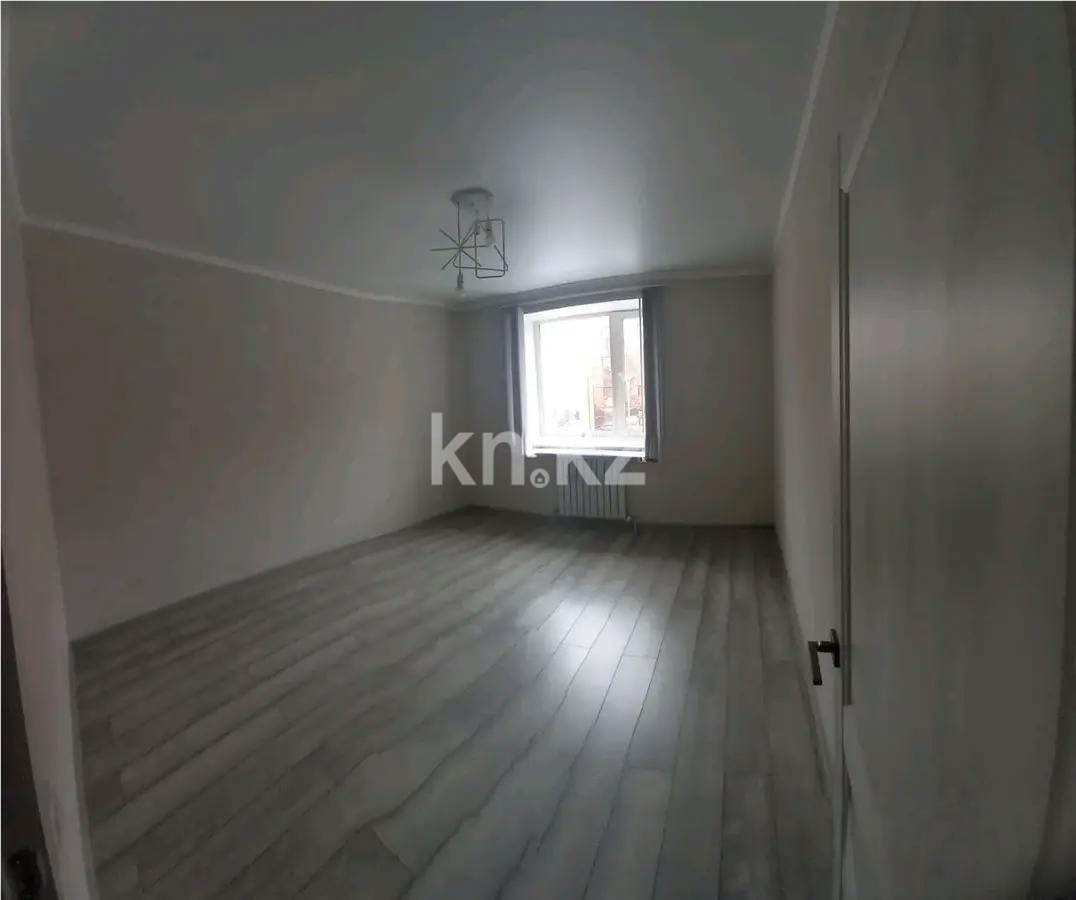 Продажа 3-комнатной квартиры, 90 м², ул. Муканова, дом  49/11 в Караганде - фото 3