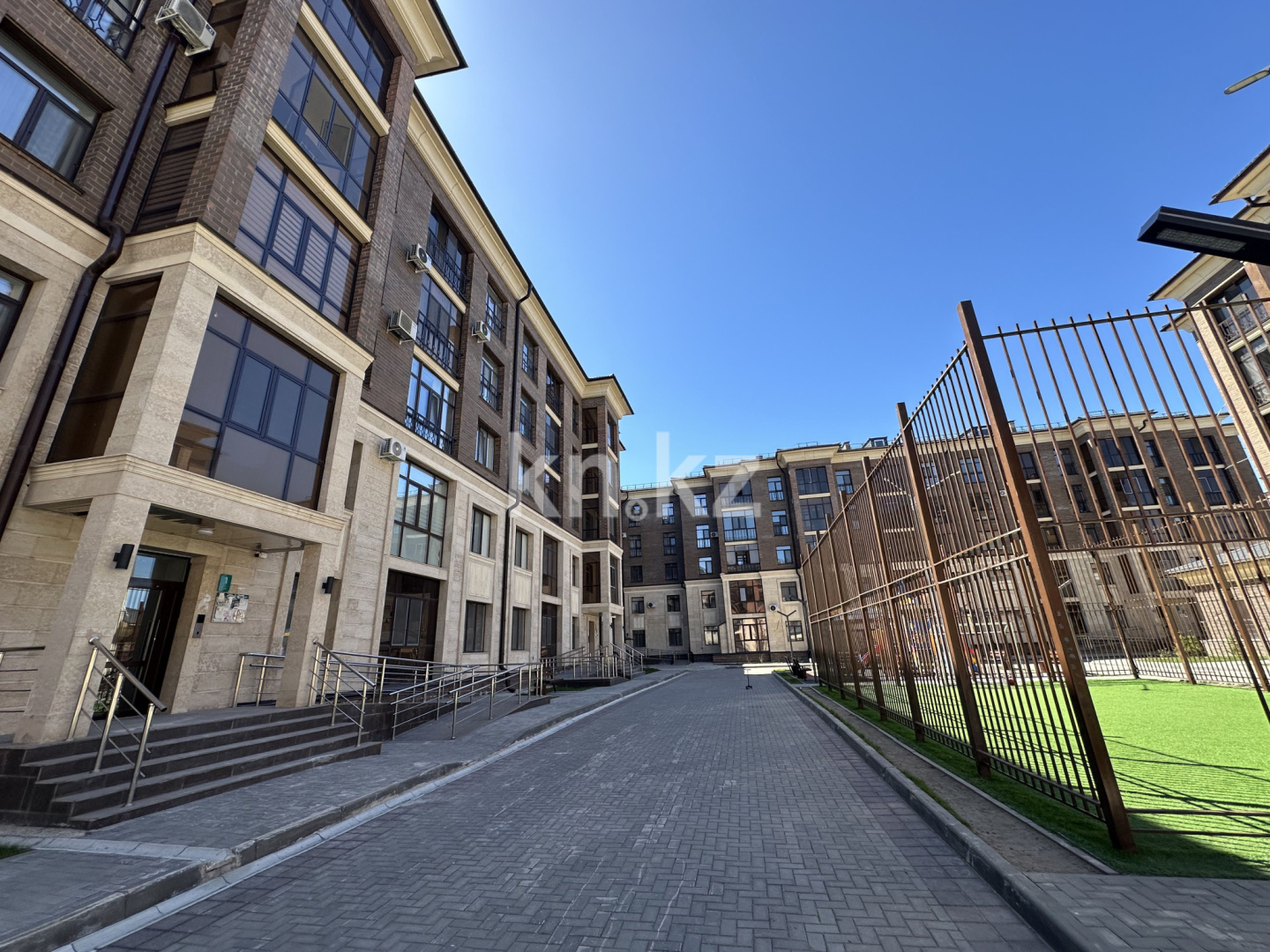 Продажа 2-комнатной квартиры, 63.2 м² в Караганде - фото 5